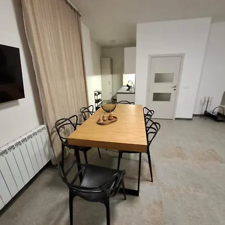 четири сезона 12 *