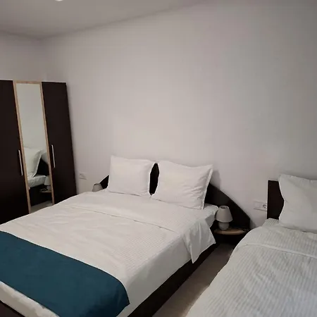 Villa четири сезона 12 Stoykite