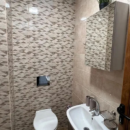 четири сезона 12 Villa *