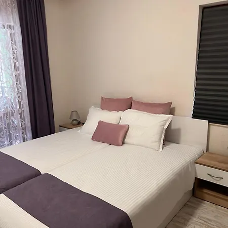 четири сезона 12 Villa