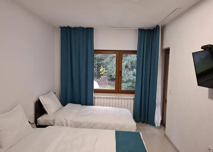 ヴィラ четири сезона 12 Stoykite